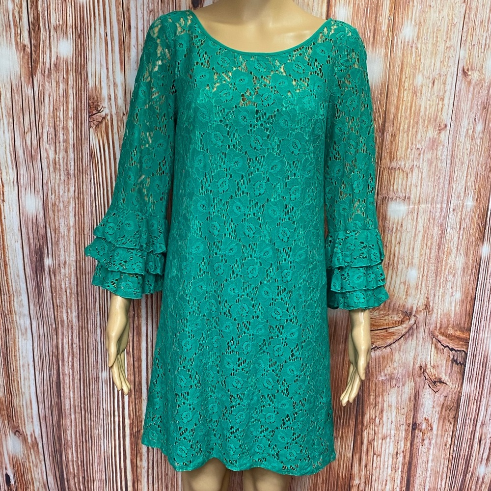 Jessica‎ Howard Lace Shift Dress